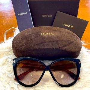 New Tom Ford Arabella sunglasses.Black front w/ tortoise temples.100% Authentic
